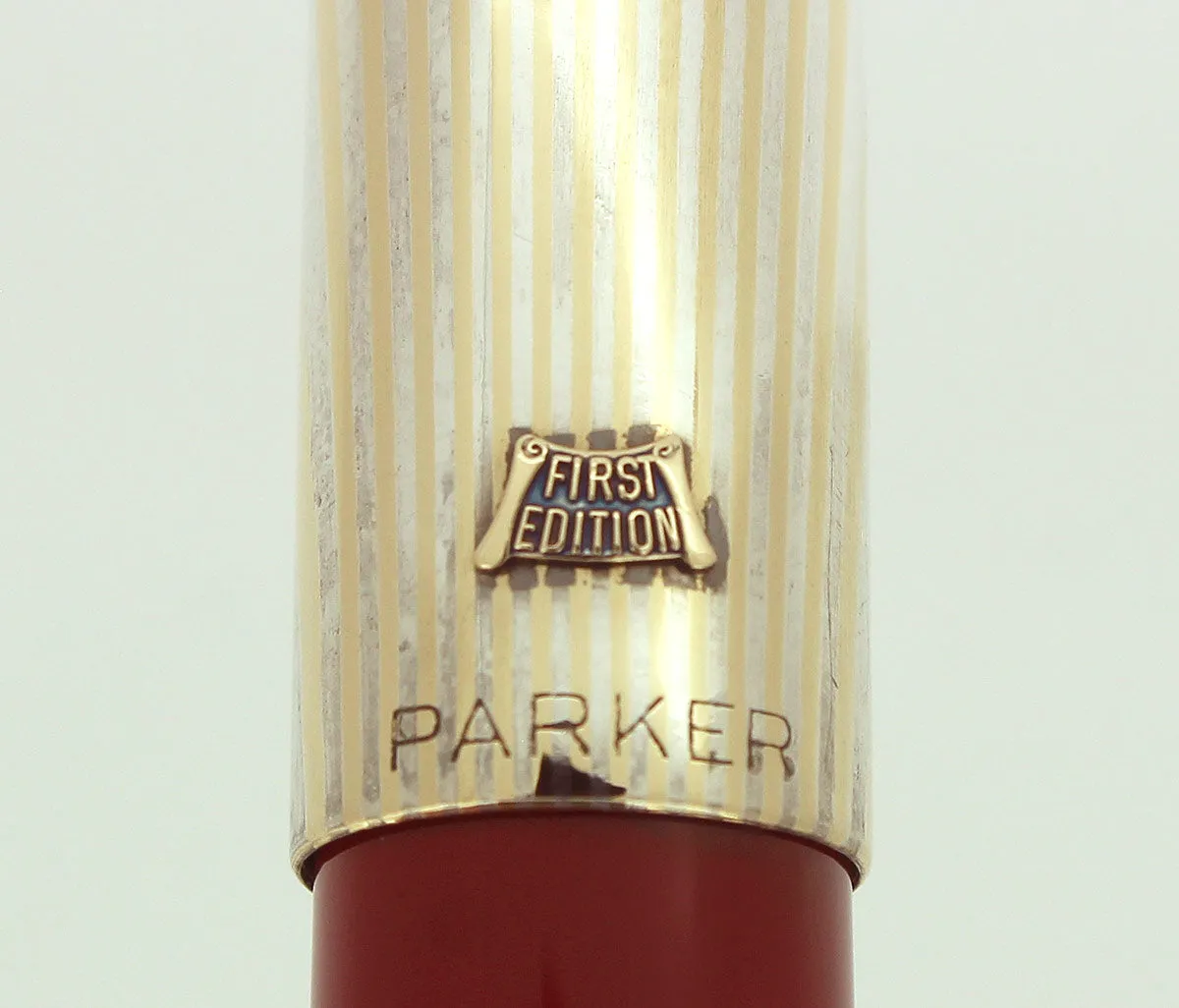 1956 PARKER 61 HERITAGE 1ST EDITION RAGE RED FOUNTAIN PEN RAINBOW CAP NOS MINT IN BOX