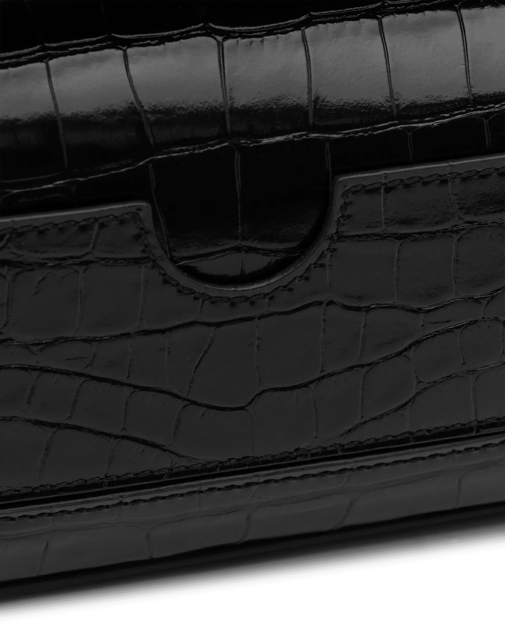 B-Buzz 19 Crocodile Embossed Bag