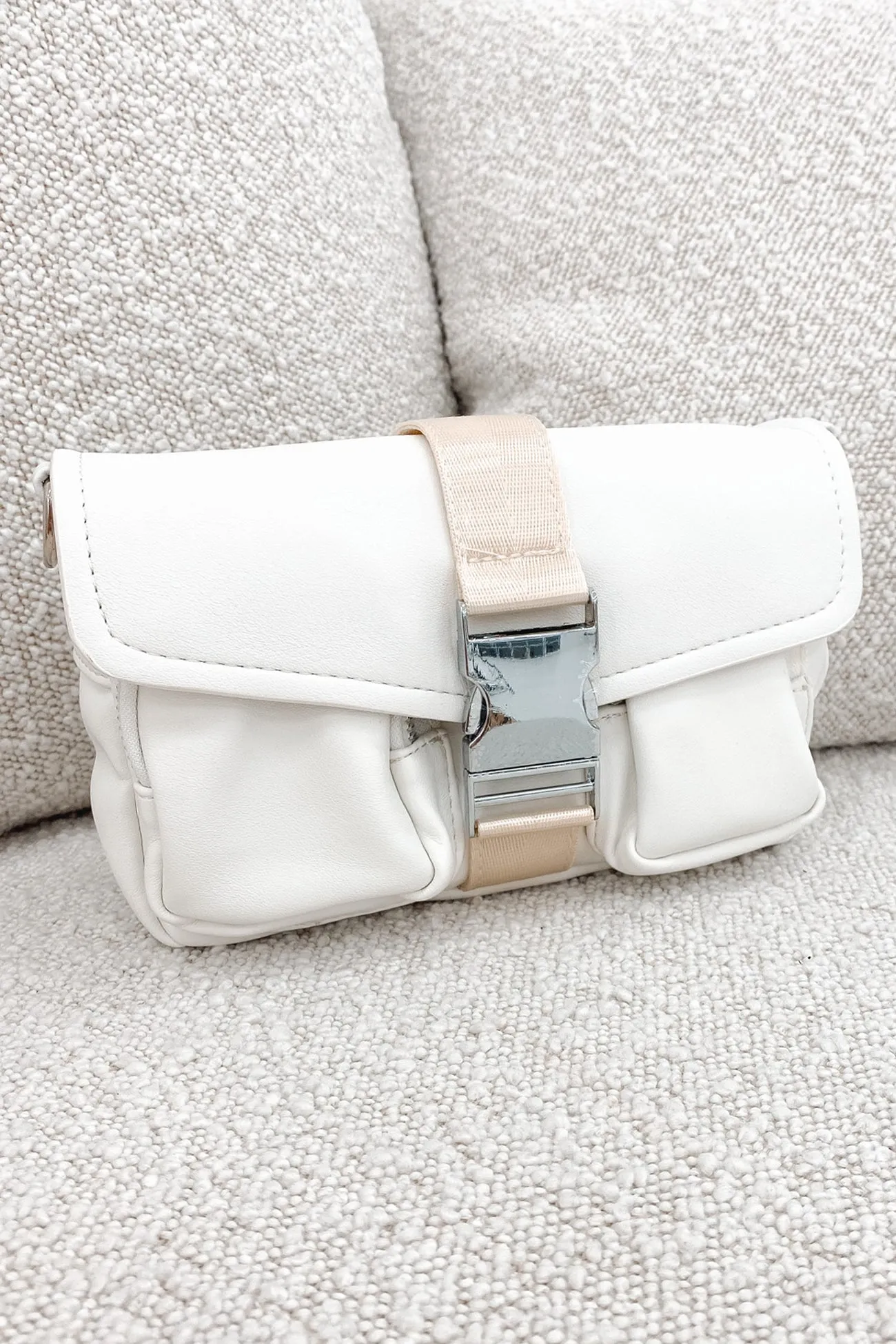 Clarance Bag White