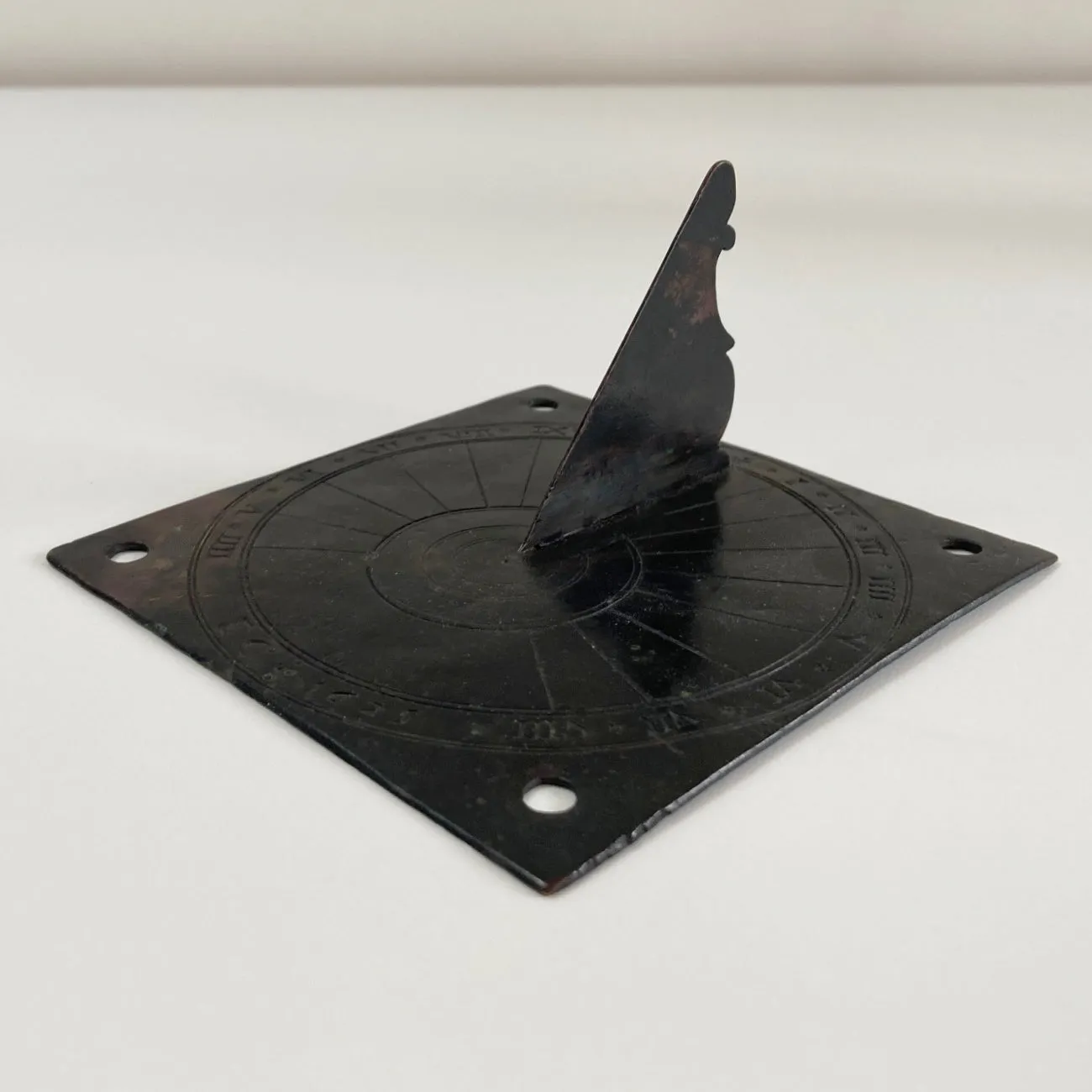 Early Seventeenth Century Charles I Period Horizontal Sun Dial - 1625