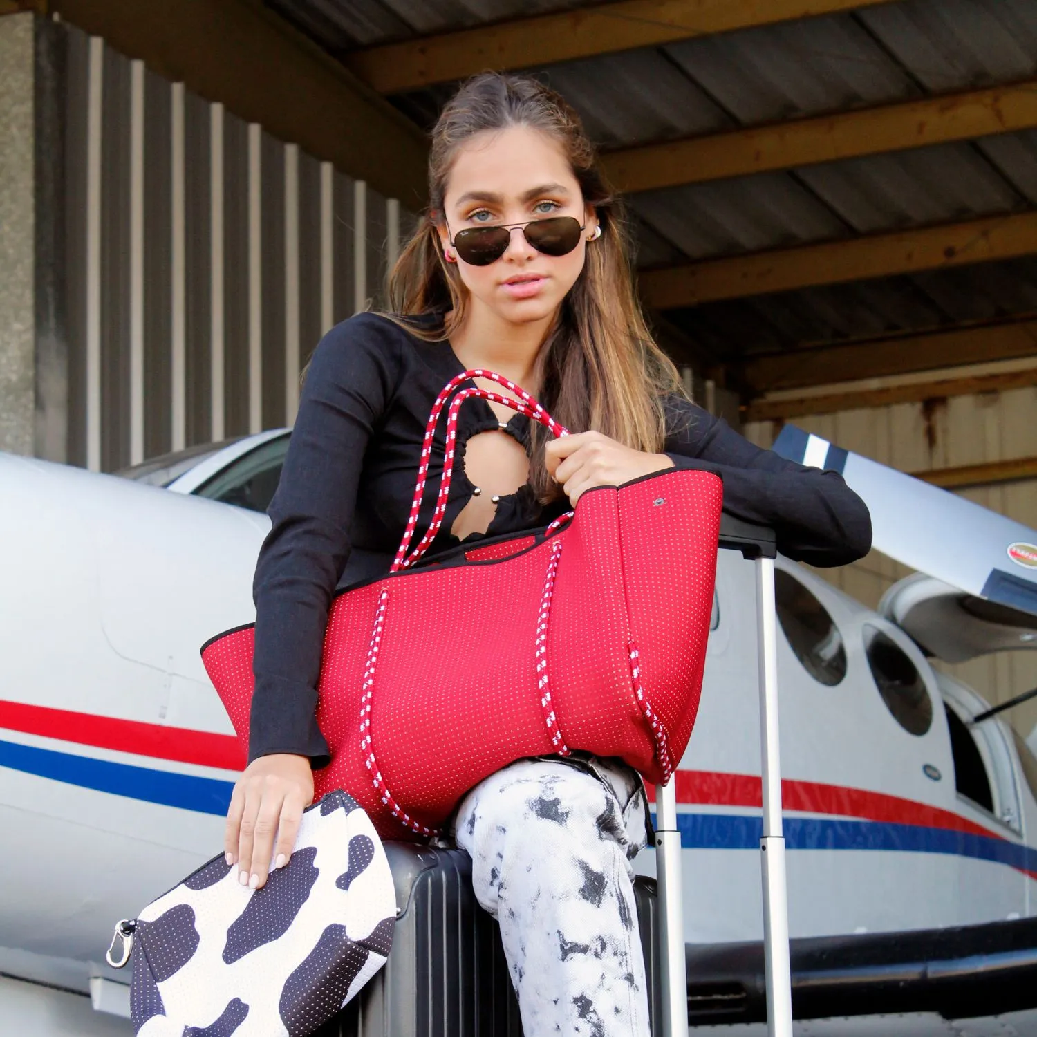 FLAP CROSSBODY   EVERYDAY TOTE - RED