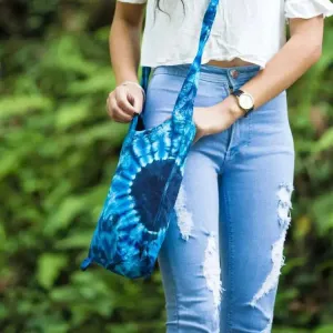 Light Blue Tie-Dye Cotton Shoulder Bag – Stylish & Eco-Friendly