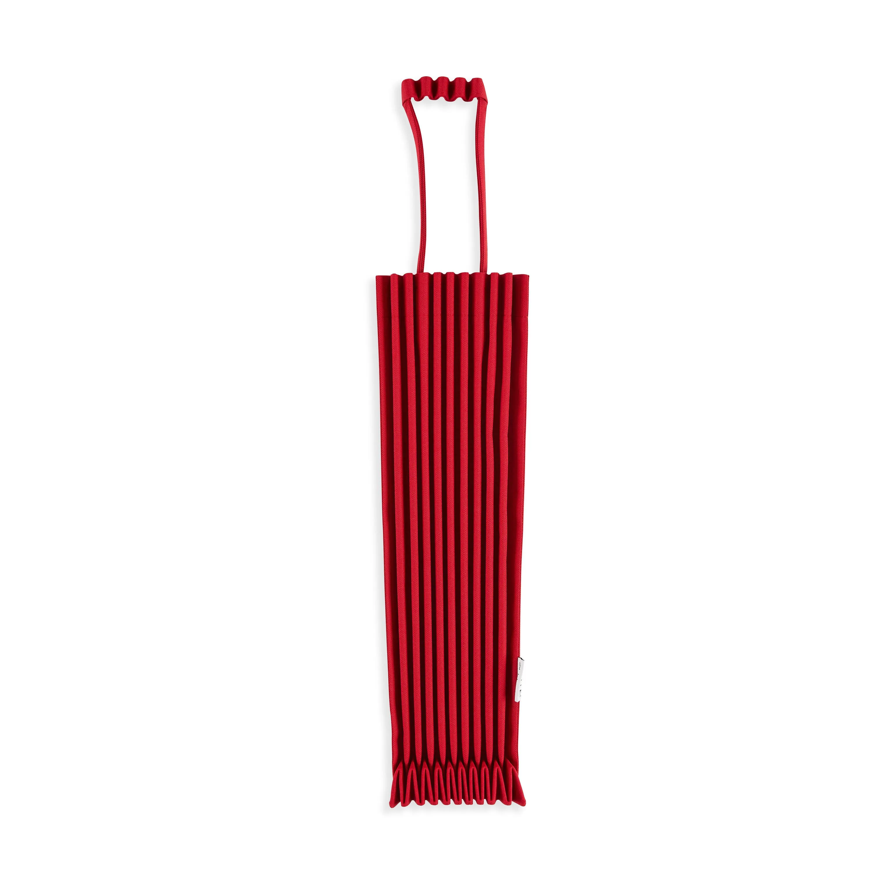 me ISSEY MIYAKE Recycled Polyester Trunk Pleats Bag - Red