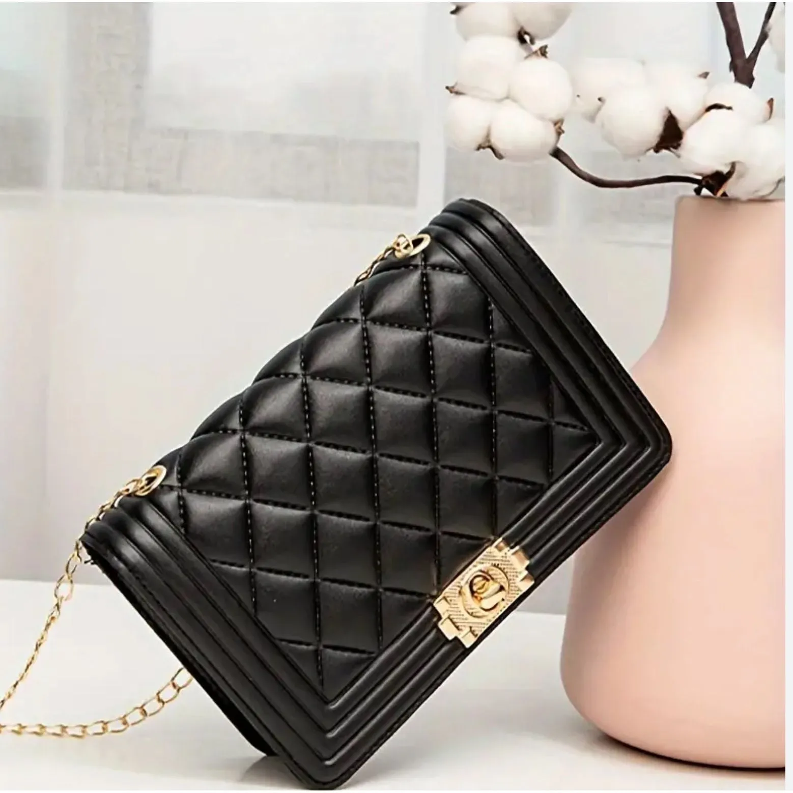 Mini Twist Lock Design Textured Flap Square Bag