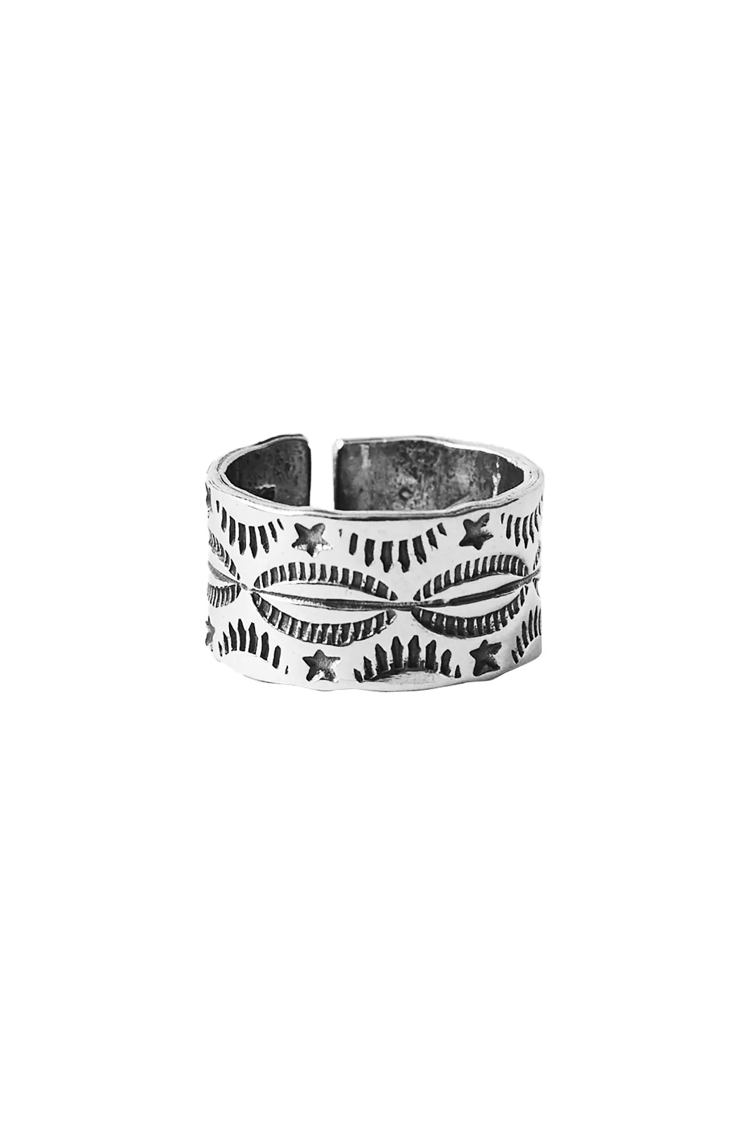 Minka Tribal Etched Band