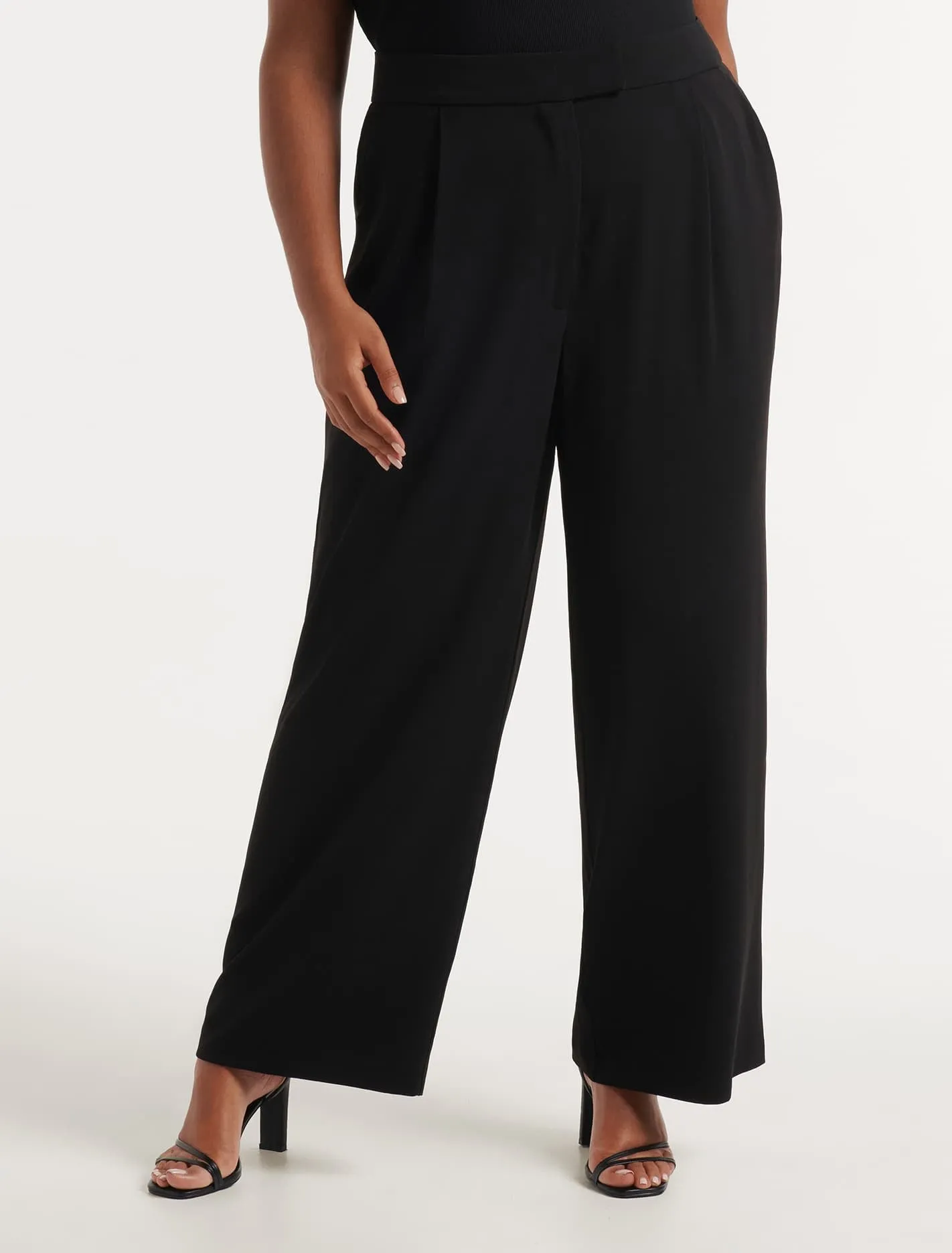 Nylah Curve Wide Leg Pants