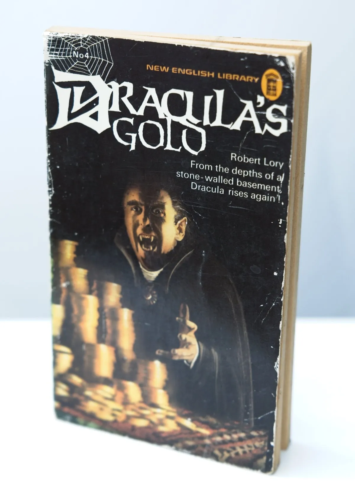 RARE Dracula's Gold • Robert Lory • New English Library, 1975 • First Edition • Paperback